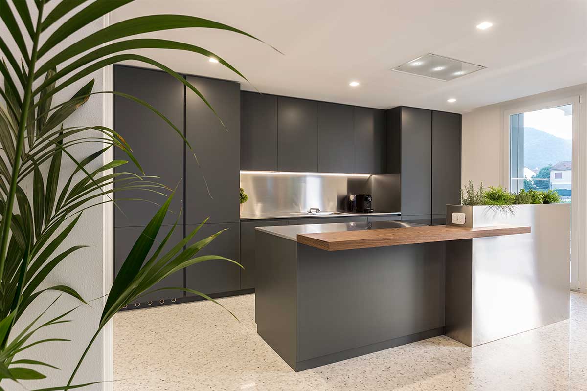cucina moderna legno acciaio
