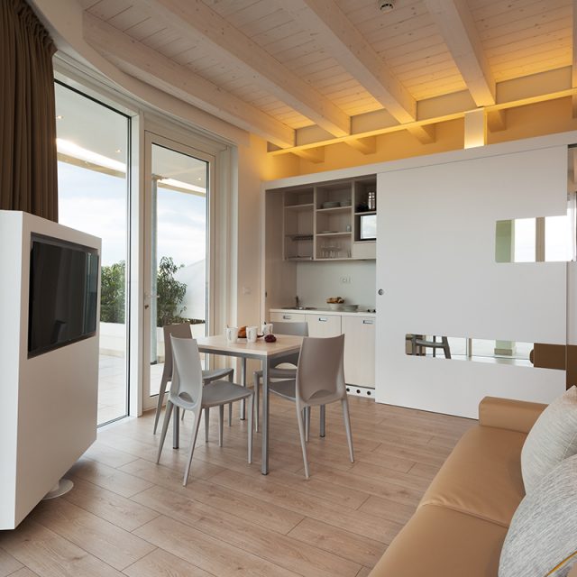 arredi moderni aparthotel